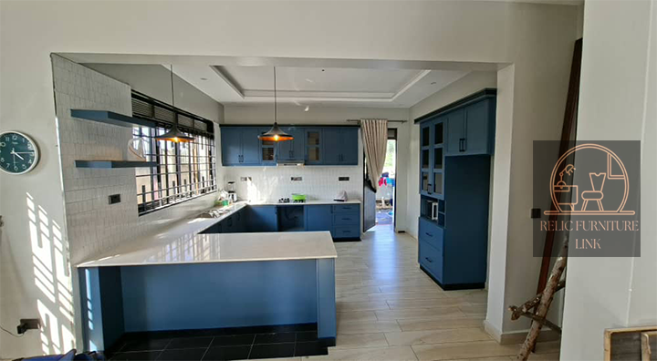 shaker style kitchen with classic peninsula island shaker style kitchen with classic peninsula island